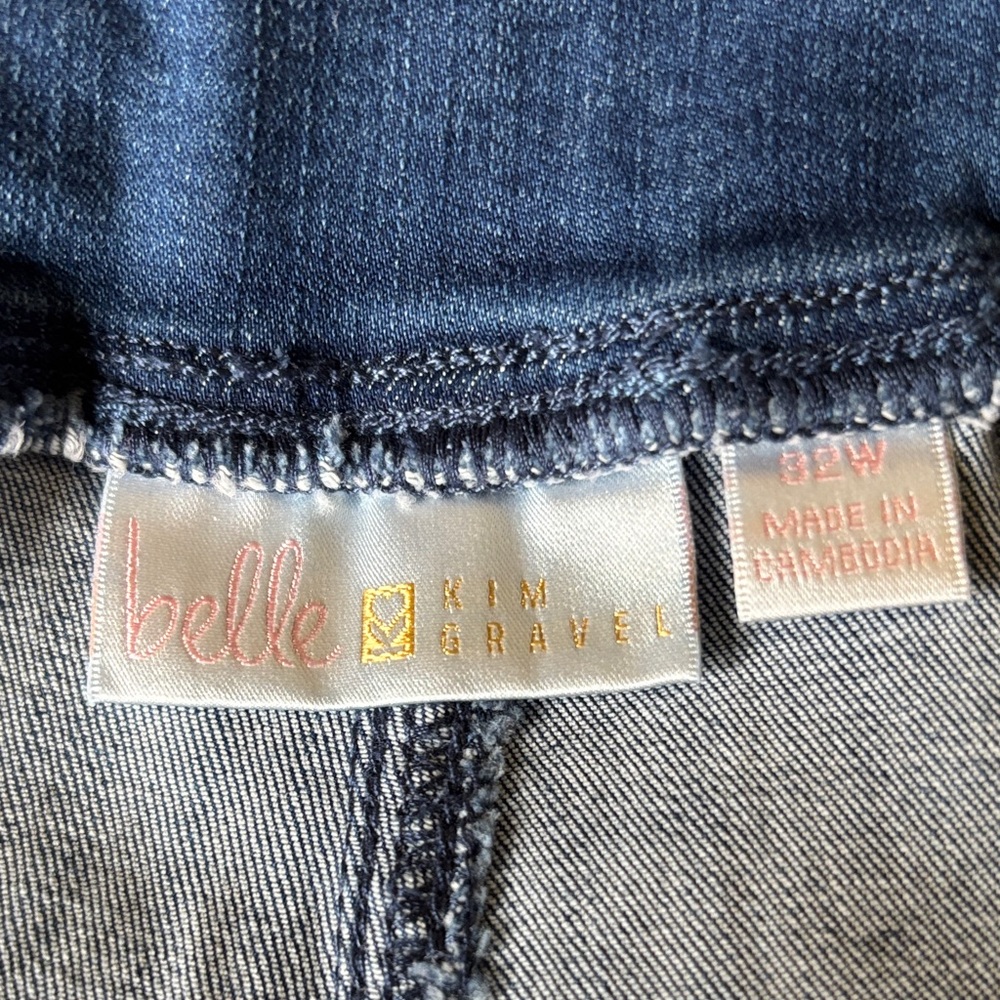 Belle by Kim Gravel mid wash blue stretch cropped jeans